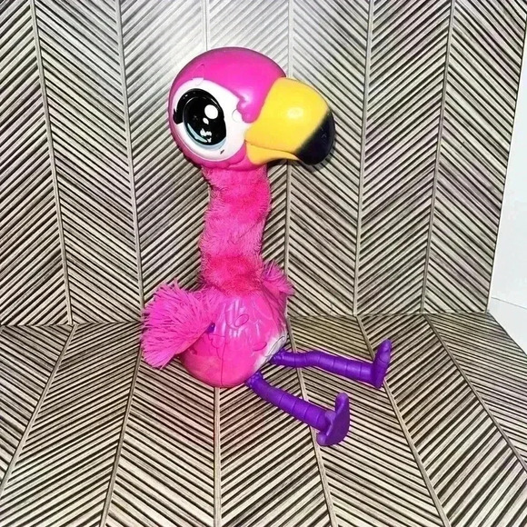 Little Live Pets Gotta Go Flamingo Singing Wiggling and Pooping Plush w/o Toilet - Picture 1 of 7